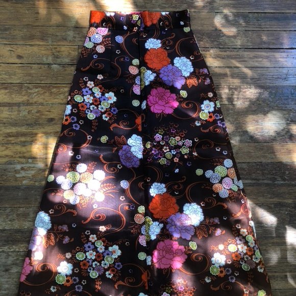 Stunning floral full-length skirt - Picture 7 of 11